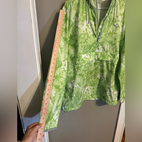 RARE Puma Golf Tournament Lightweight Green & White Floral Jacket - Picture 7 of 14